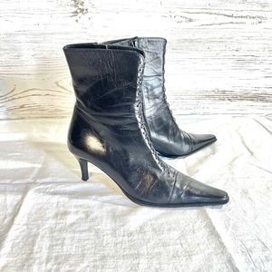 Black heeled boots privilege Italy size 36 black pointy toe